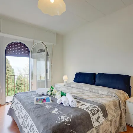 Lorenza Rooftop View - Happy * ستريزا